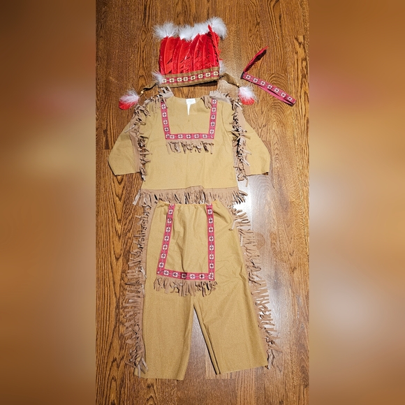 Purchasedfrom Chasing Fireflies Native American Boy costume w/headdress like new